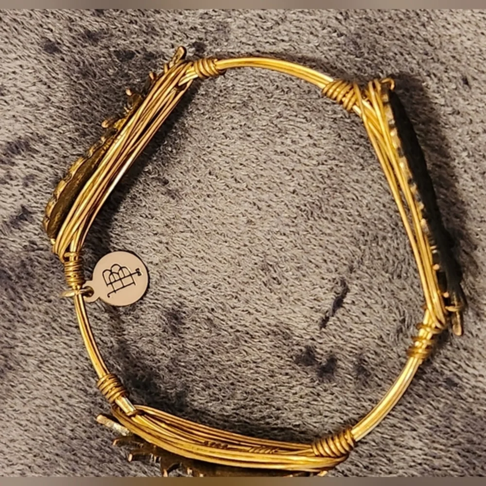 Designer BOURBON & BOWETIES Pewter Pineapple Gold Dipped Wire‎ Bangle Bra…